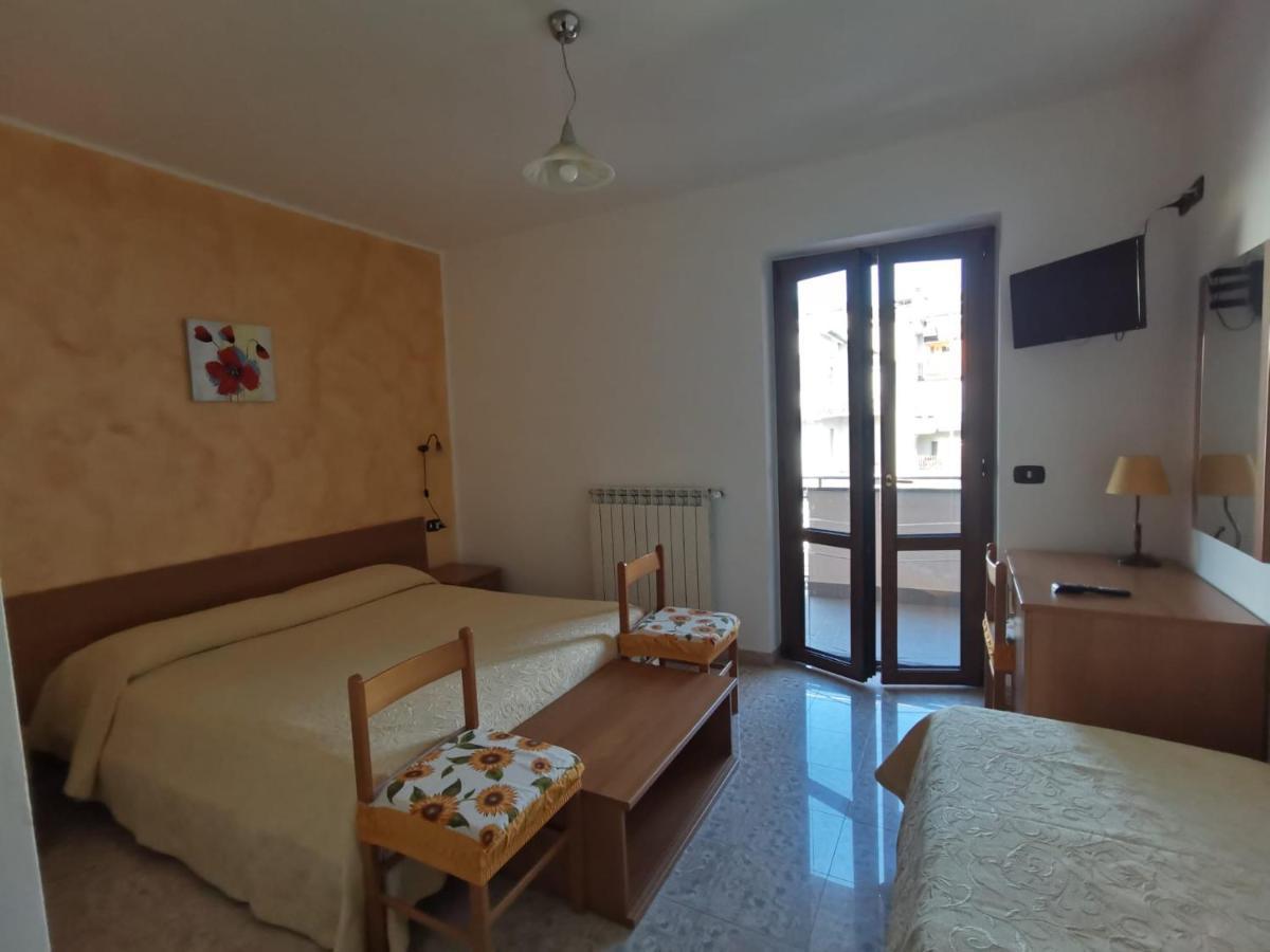 Hotel Edelweiss Laino Borgo Kültér fotó