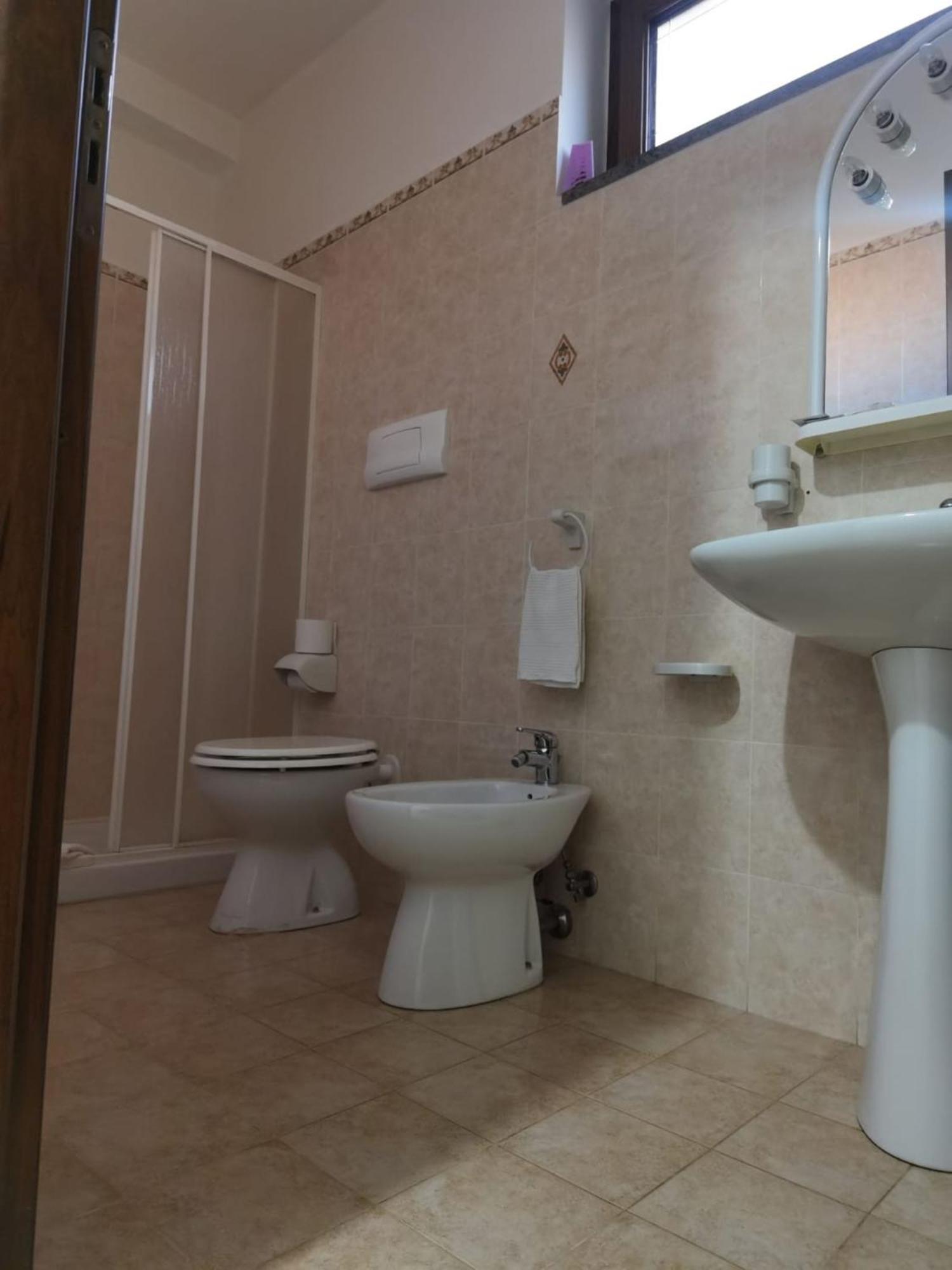 Hotel Edelweiss Laino Borgo Kültér fotó