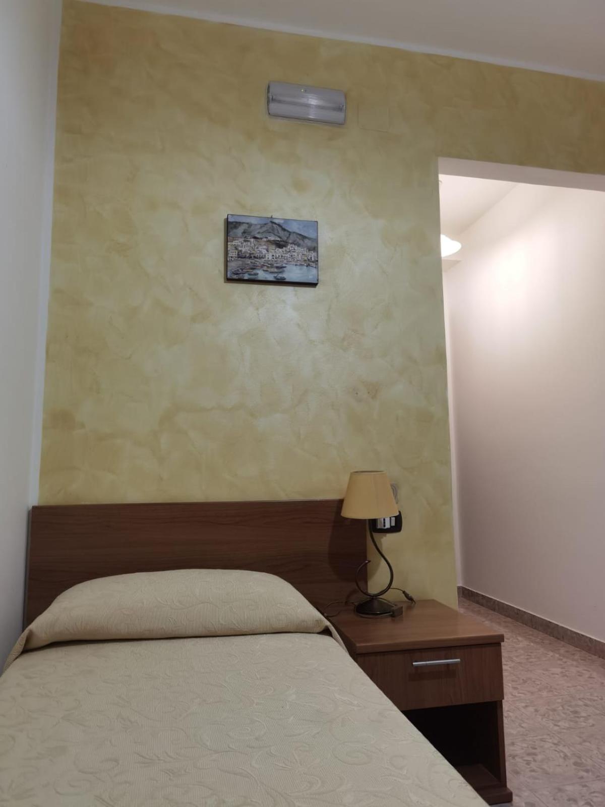 Hotel Edelweiss Laino Borgo Kültér fotó