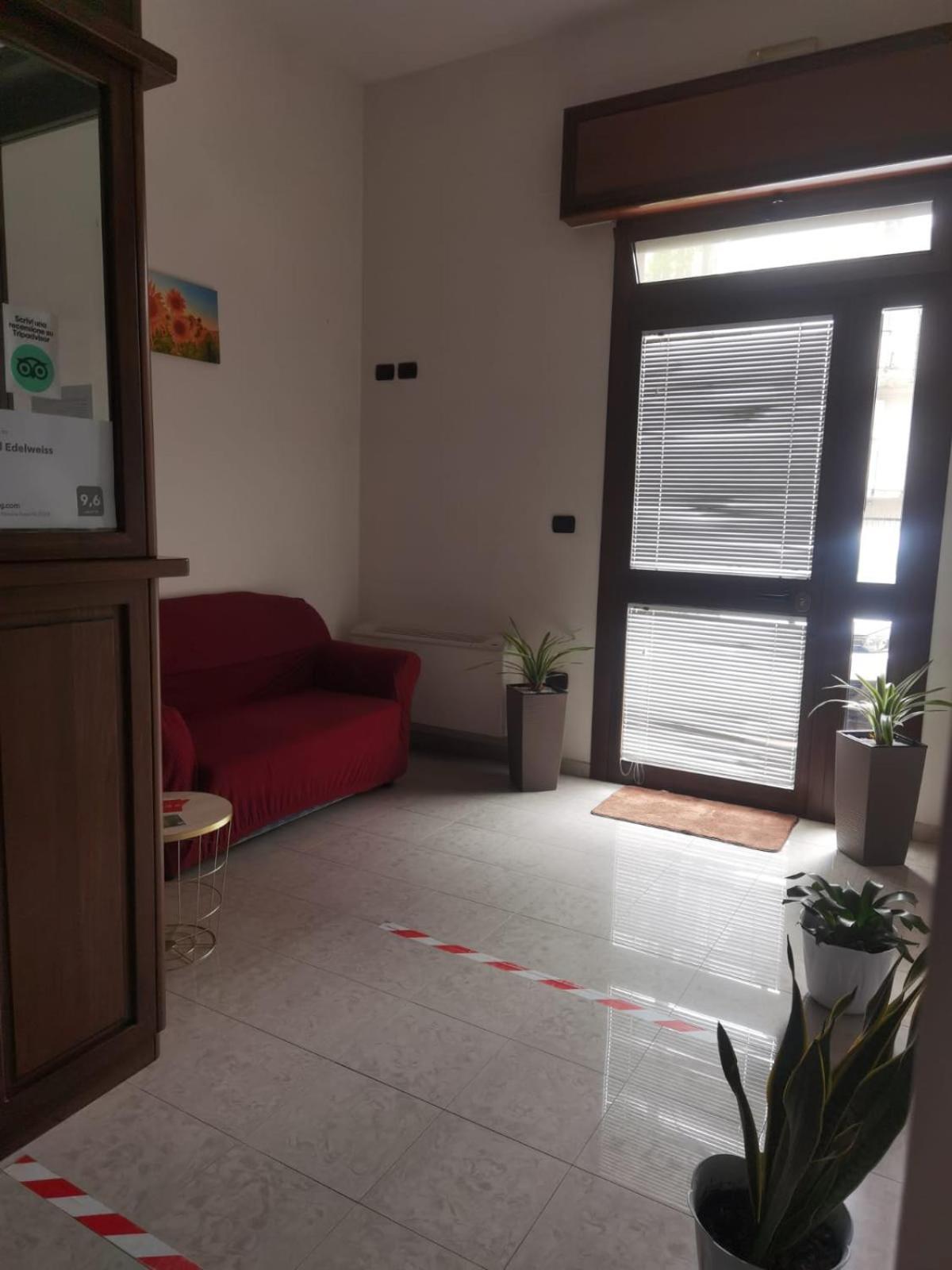 Hotel Edelweiss Laino Borgo Kültér fotó