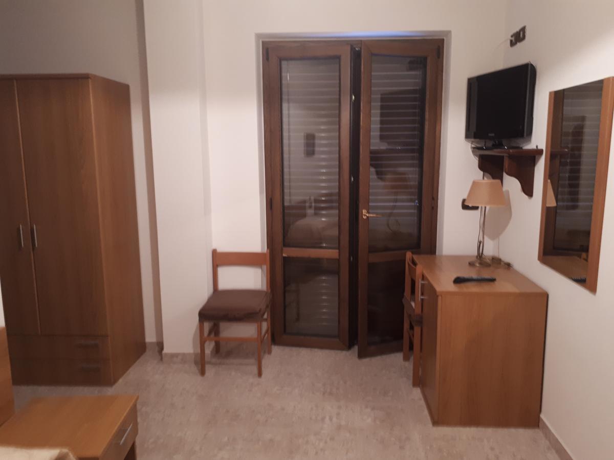 Hotel Edelweiss Laino Borgo Kültér fotó